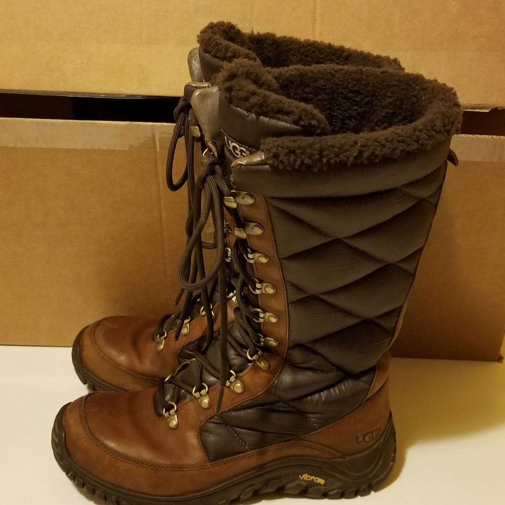 UGG Kintla Sz 9 eVENT Waterproof Winter Snow Boots